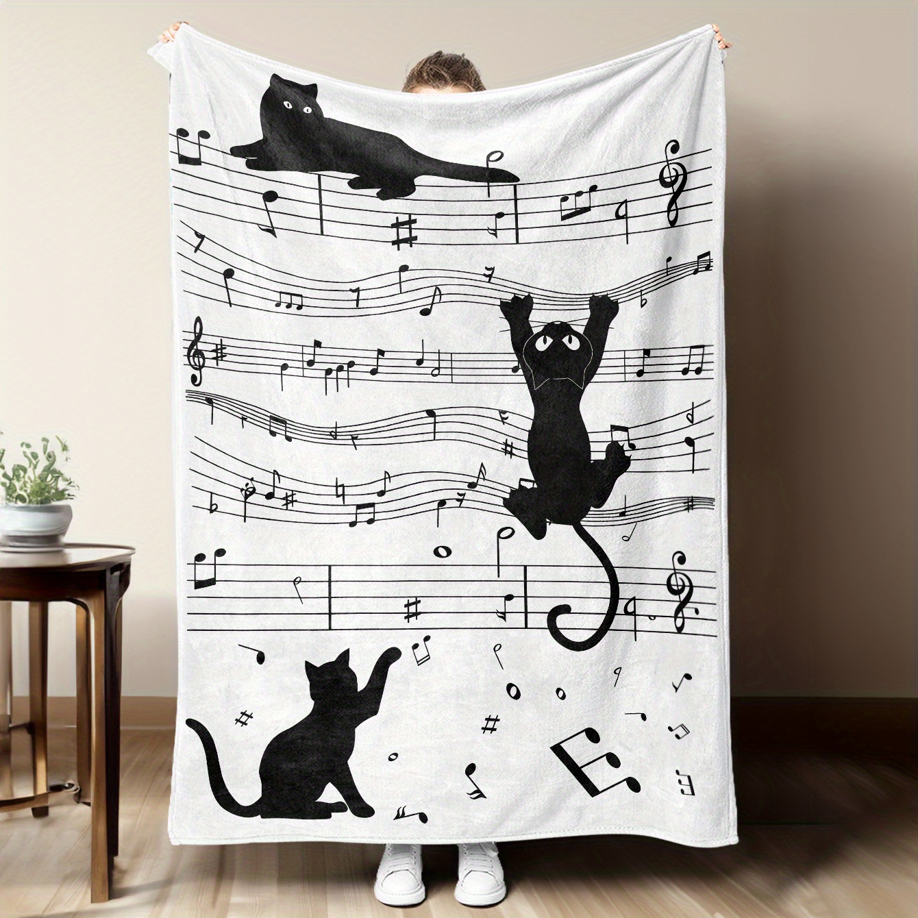 Home Textiles Notes - Black and white cat silhouette and