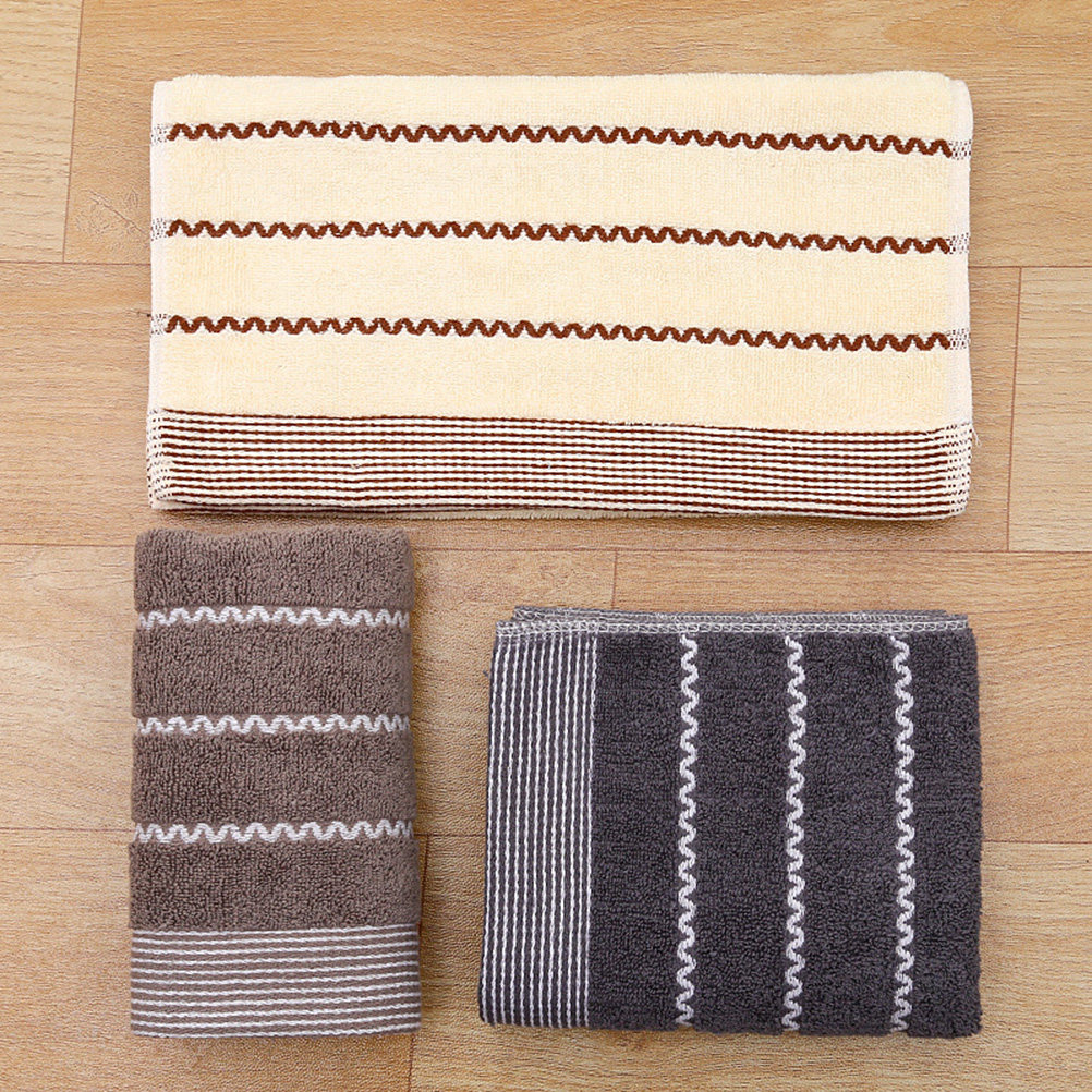 Home Textiles In Pakistan - Jacquard Cotton Bath Towels Beige Soft