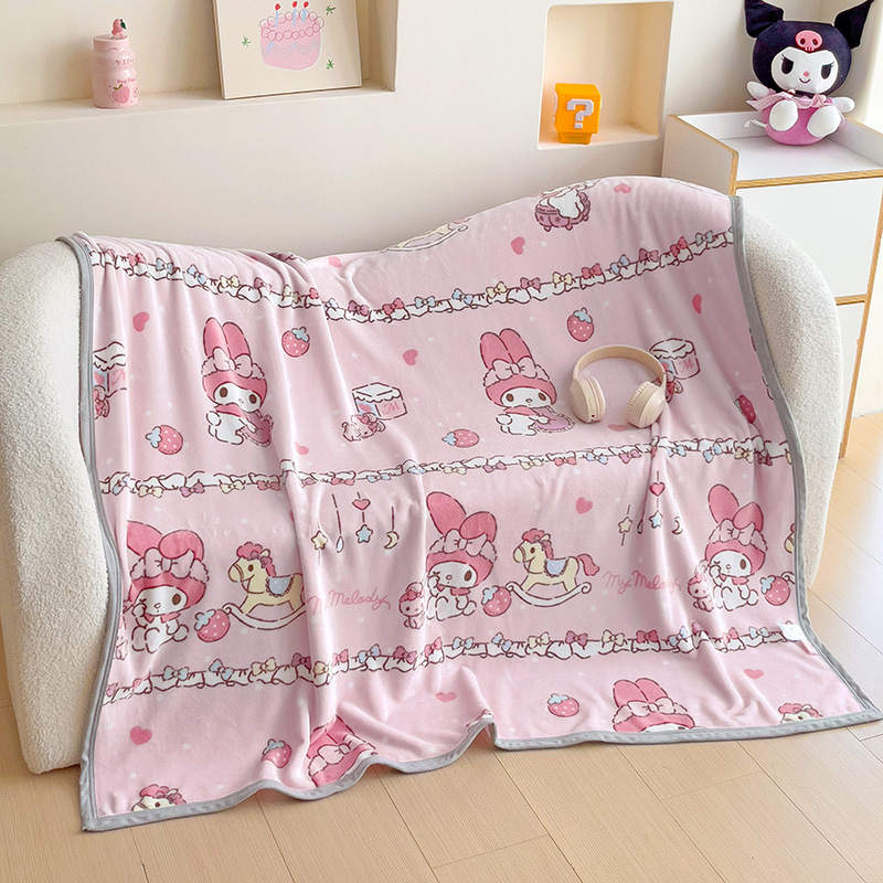 150x200 Hello Kitty Strawberry - Home Textiles Usa บทวิจารณ์และราคา